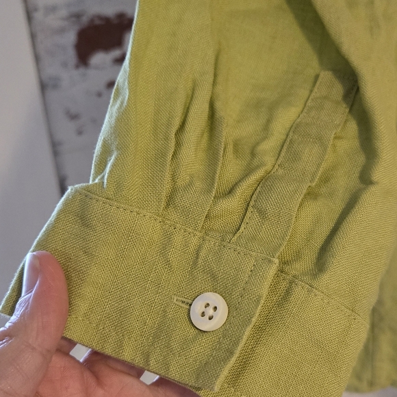Talbots Chartreuse Green Button-down Shirt - Picture 4 of 5